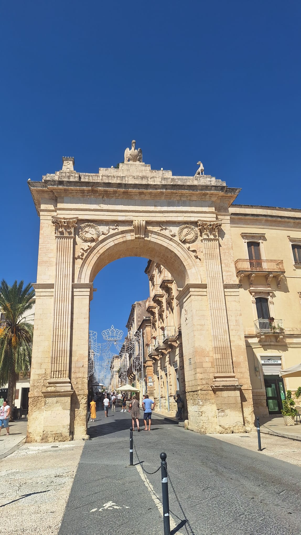 Noto 1